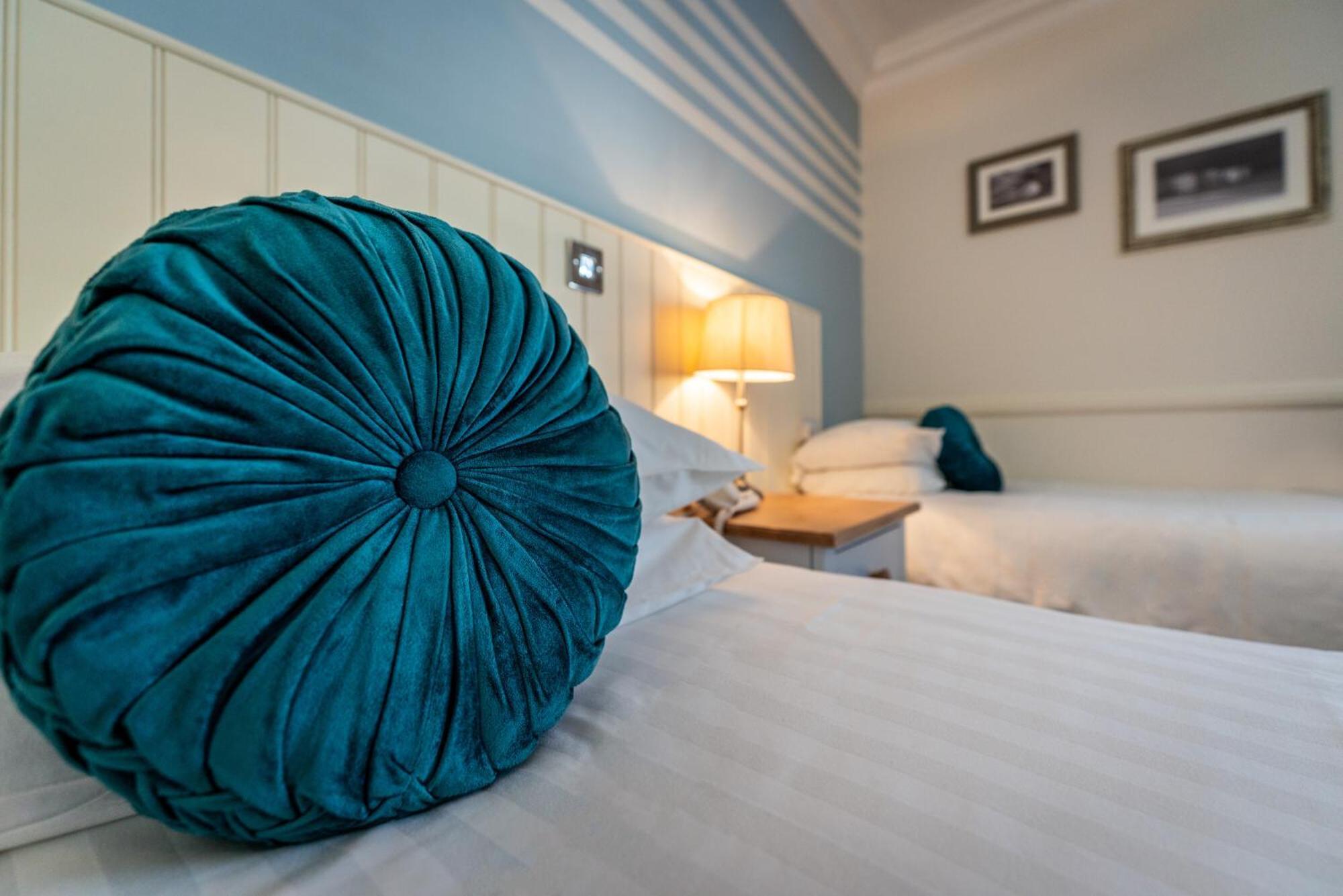 ברודסטיירס Botany Bay Hotel מראה חיצוני תמונה